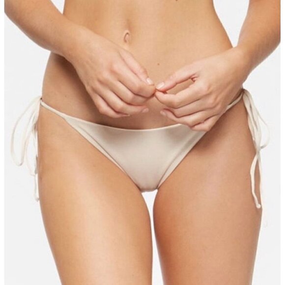 NWT Tavik Jax Swim Bottom in Tapioca - Medium - Picture 1 of 10